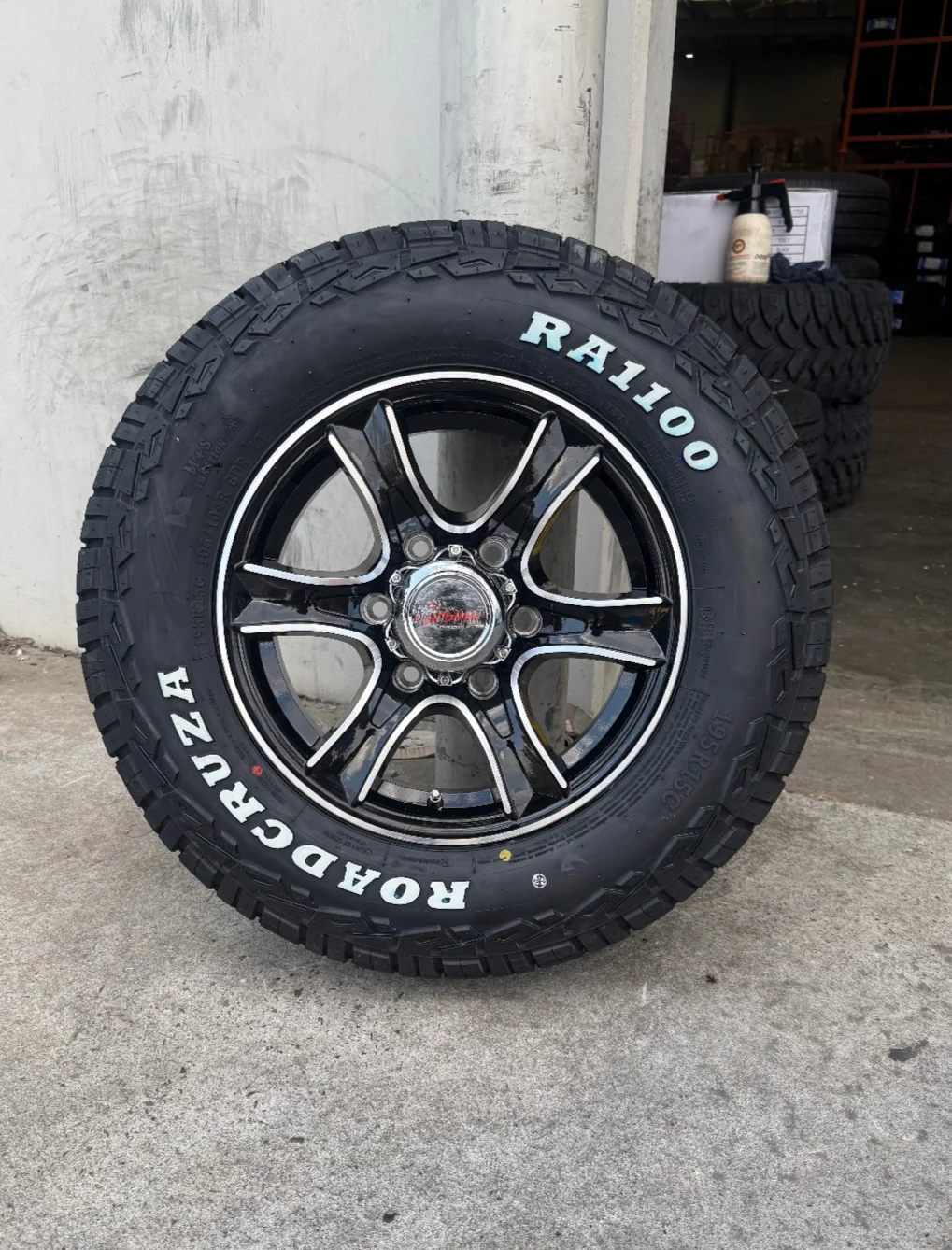 Product image 4